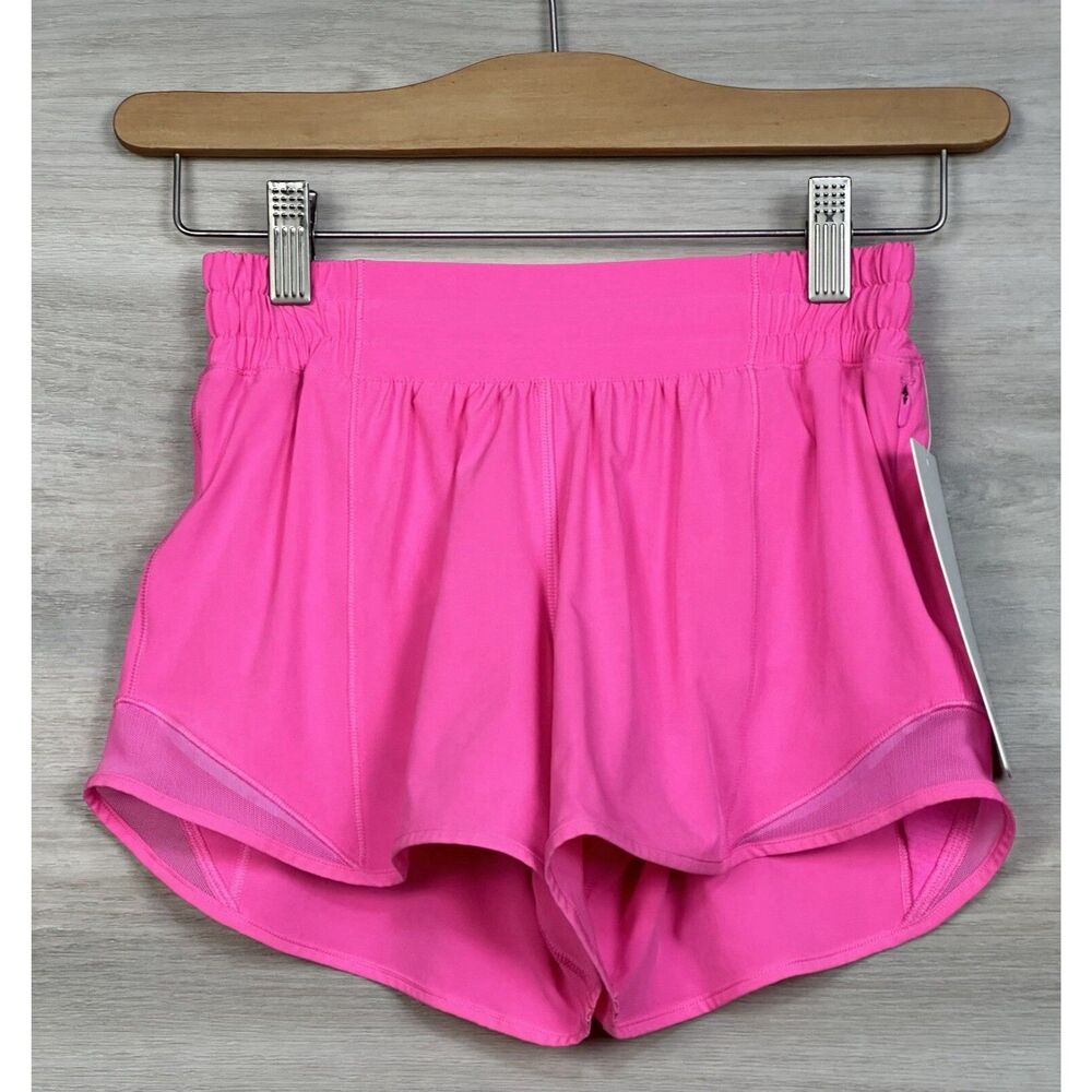 NWOT Lululemon Hotty Hot Low-Rise Lined Short 4" Ripened Raspberry - Picture 5 of 13